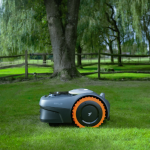 ROBOT CORTACÉSPED NAVIMOW I108E SEGWAY + GARAJE GRATIS - Imagen 2