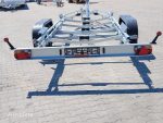 Remolque para barco nuevo B25 Longitud máxima del barco 7,3 m 2.500 kg - Imagen 3