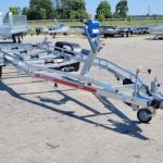 Remolque para barco nuevo B25 Longitud máxima del barco 7,3 m 2.500 kg